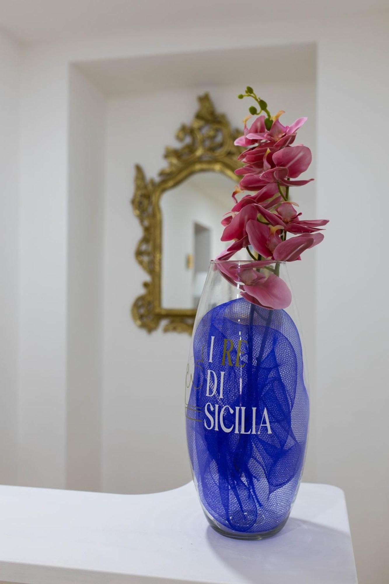 I Re Di Sicilia 2 Apartment Palermo Exterior photo